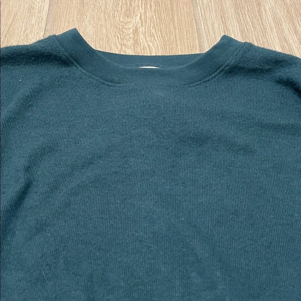 NWT Alo Yoga Soho Pullover Midnight Green Sz XS - Picture 10 of 14